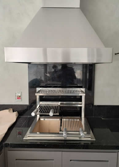 Coifa de Churrasqueira Piramidal Inox 14 - Coifas e Grills