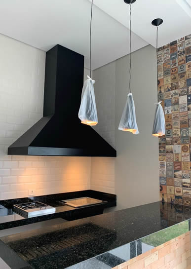 Coifa de Churrasqueira Piramidal Preta 10 - Coifas e Grills