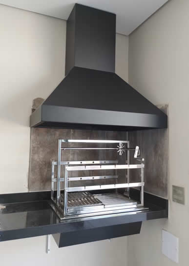 Coifa de Churrasqueira Piramidal Preta 6 - Coifas e Grills