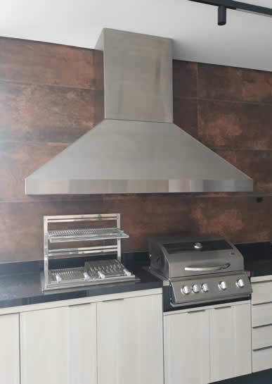 Coifa de Churrasqueira Piramidal Inox 1 - Coifas e Grills