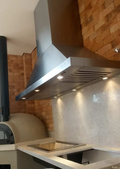 Coifa de Churrasqueira Piramidal Inox 15 - Coifas e Grills